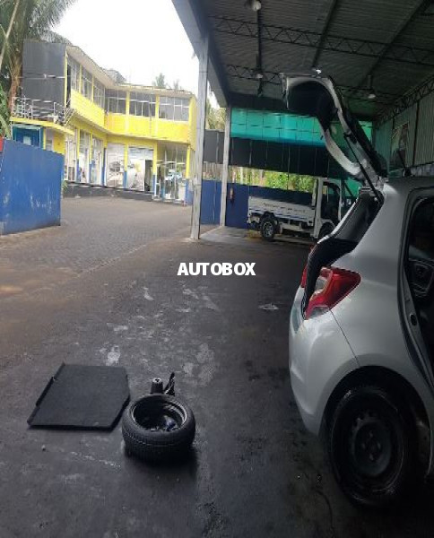 RATHNAYAKA AUTO MART