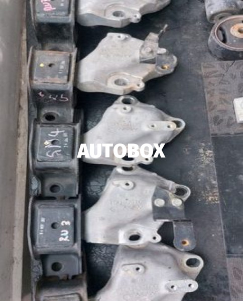 Honda Vezel Engine Gear Box Mount For Sale