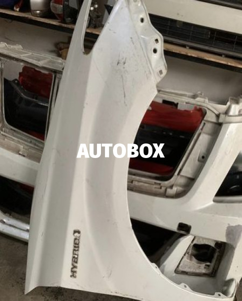 Toyota Axio NKE165 Fender RHS For Sale