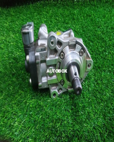 TOYOTA HILUX REVO 2GD INJECTOR PUMP