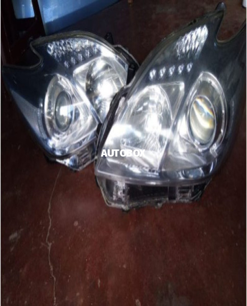 Toyota Prius W30 Head Light For Sale