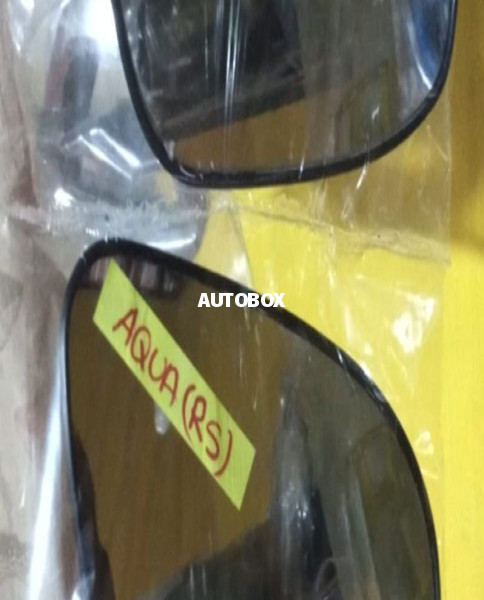 Toyota Aqua Prius Side Mirror lance For Sale