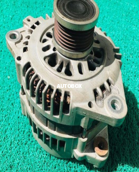 Nissan X trail T30 Alternator