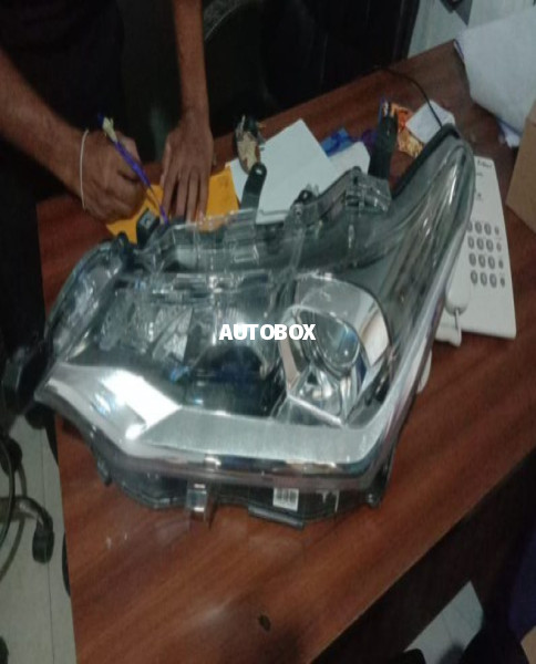 Toyota Axio 165 (596) Headlight for sale