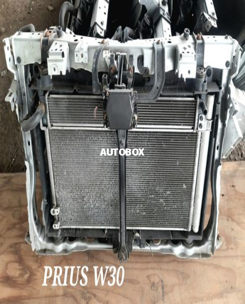 TOTOTA PRIUS W20  W30 NOSE CUT FOR SALE