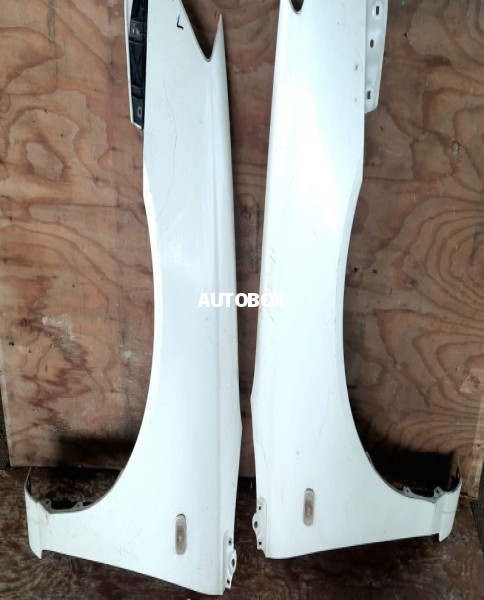Toyota Premio Fenders For Sale