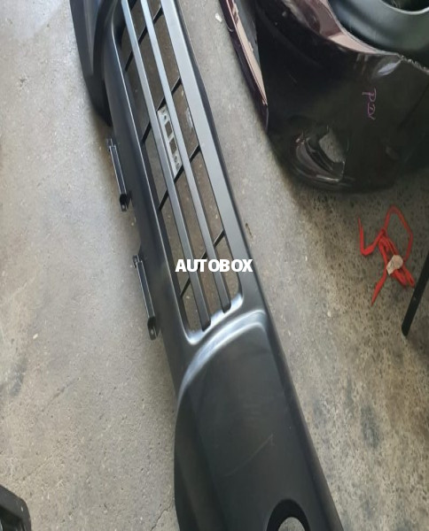 Mitsubishi Montero V76 Front Bumper For Sal