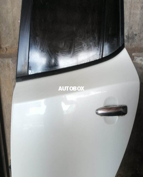 Nissan Leaf (AZE0) LH Rear Door – Recondition