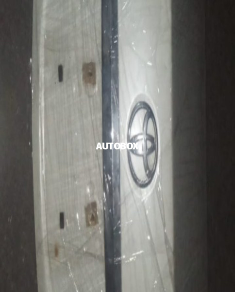 Toyota Belta Dicky Door for sale