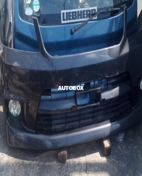 Toyota Noah Buffer for sale