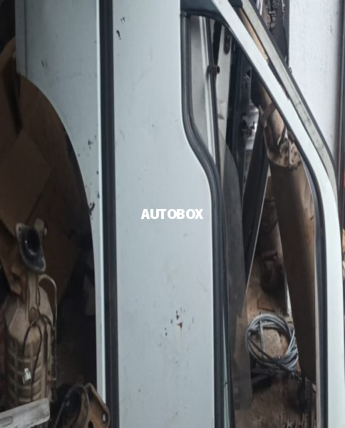 Isuzu Fargo Door L-R for sale