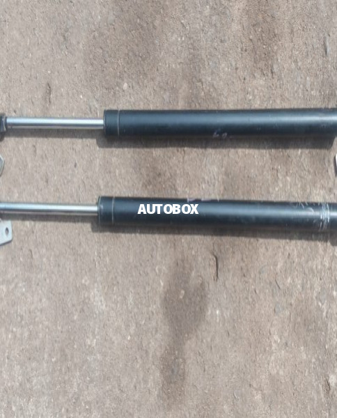 Nissan Caravan Rear Door Shock for sale