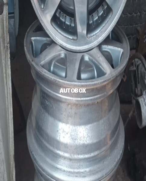Toyota Corolla Alloy wheel for sale
