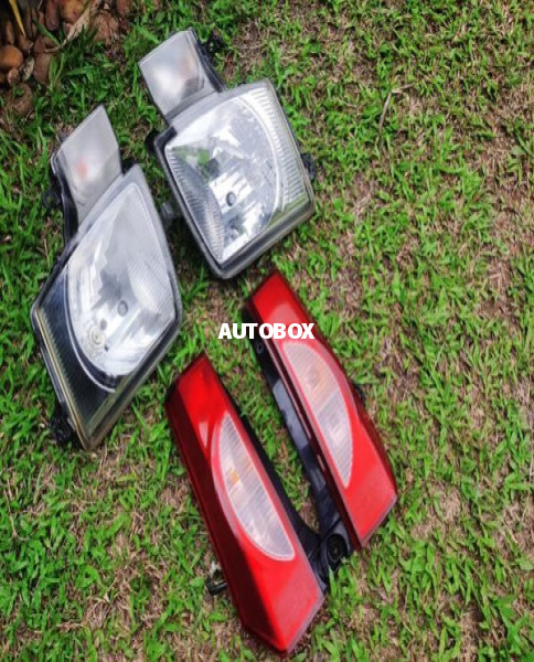 SUZUKI ALTO 2007 Headlight