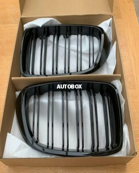 BMW BLACK KIDNEY GRILLES For F32-F33 FOR SALE