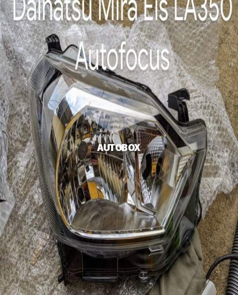 Daihatsu Mira Eis LA350 Headlight For Sale