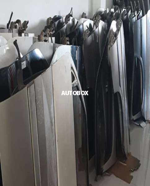 Toyota Hiace Front Door(For Sale)