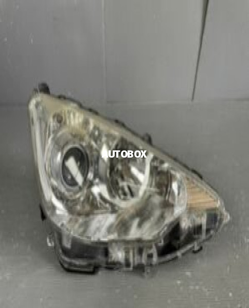 Toyota Aqua Headlight 2014