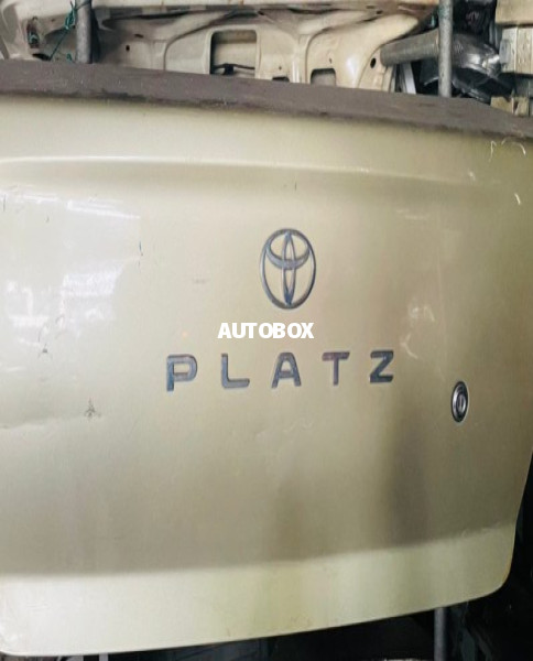 Toyota Platz Dicky Leed