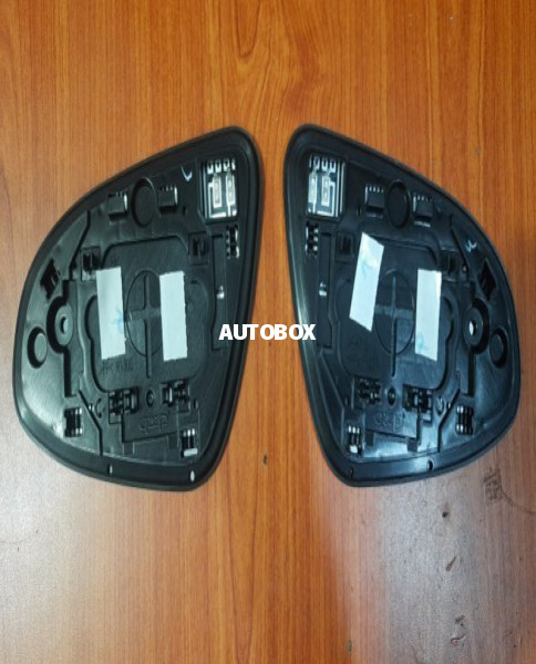 Toyota Premio Side Mirror Glass