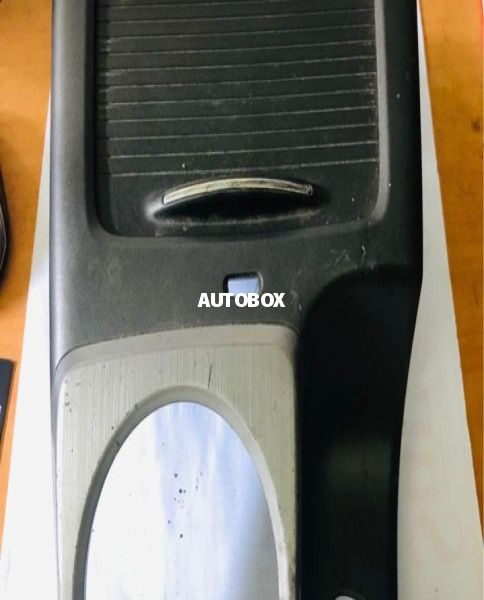 HONDA CIVIC Si FRONT ASHTRAY