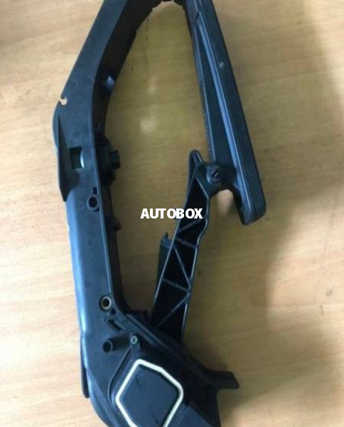 Mercedes Benz a203 c-class w203 accelerator pedal