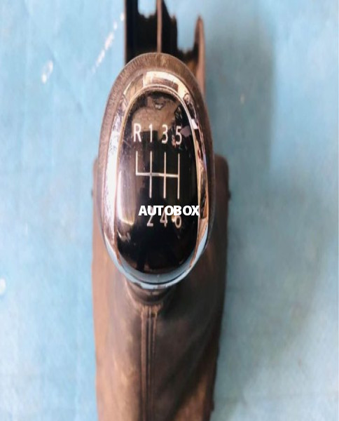 Nissan Qashqai j11 2014 gear selector