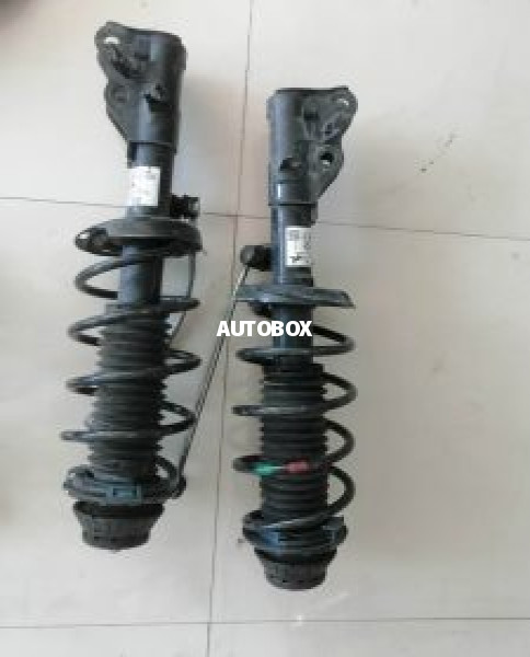 Honda Vezel RU3 Front Shock