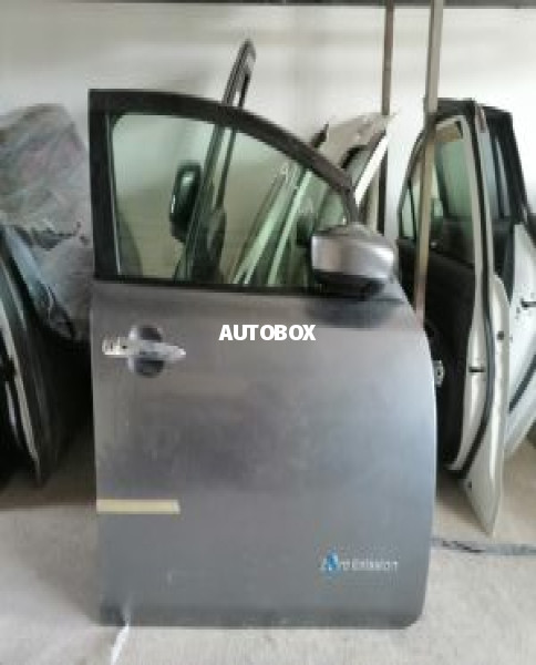 Nissan Leaf (AZE0) RH Front