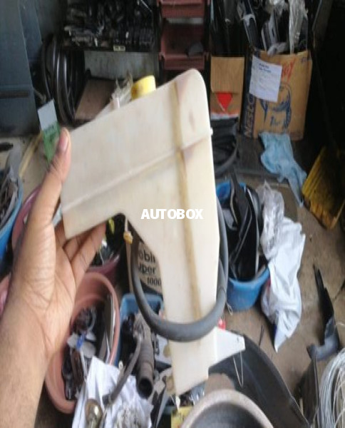 Nissan Sunny FB15 , N16 , Y11 Radiator Reserve Tank