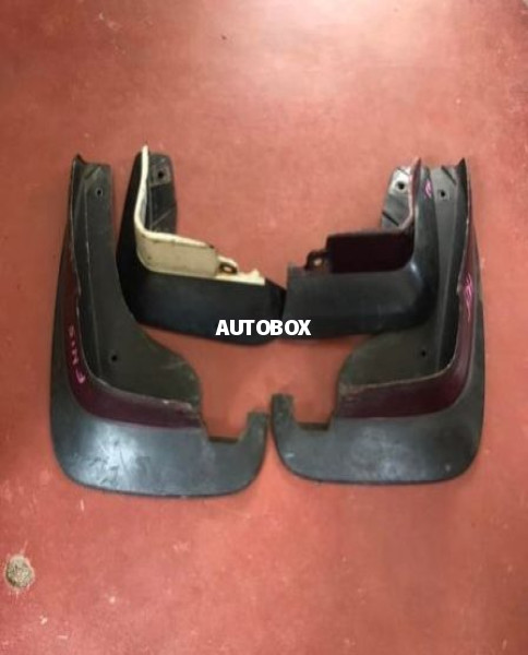 Nissan Sunny N16 Mud Flaps